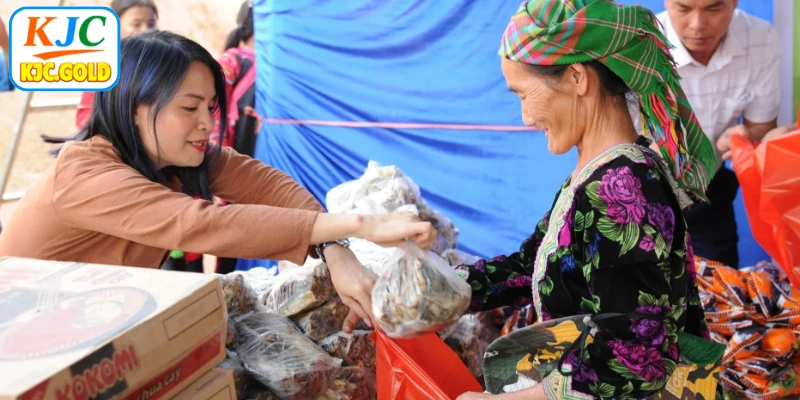 Dấu ấn đặc biệt trong hành trình chia sẻ yêu thương của KJC